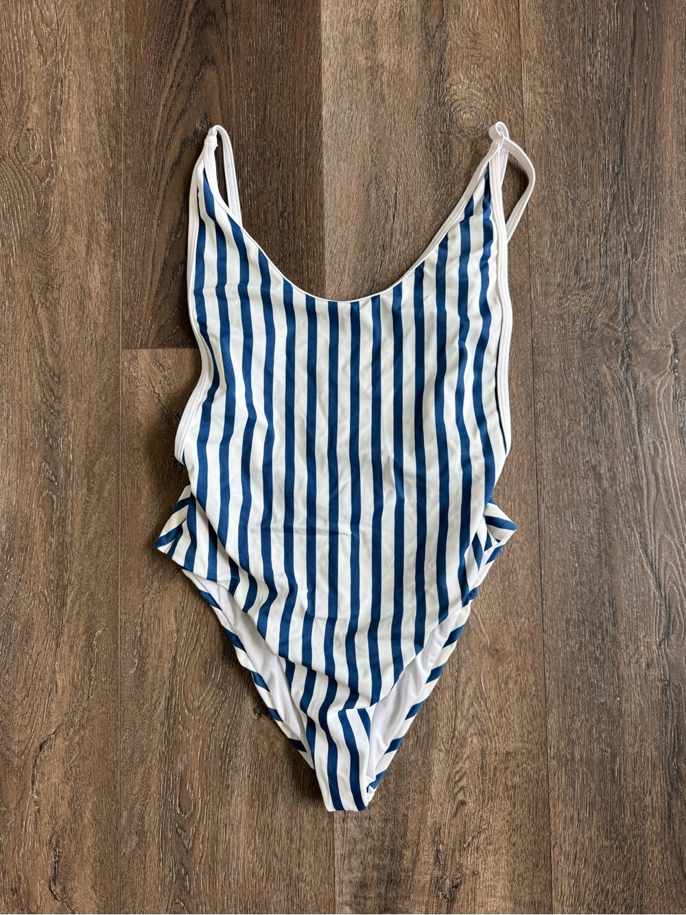 Demi’s Swimwear Blue & White Vertical Stripe One-Piece Swimsuit Size Small